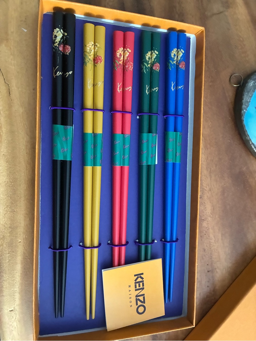 Kenzo NIB Five Chopstick Gift Set